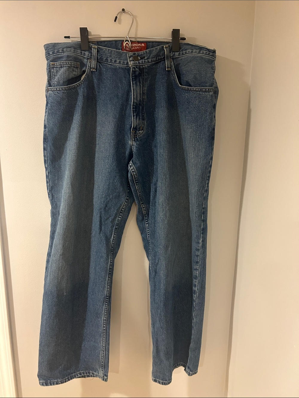 Arizona Jean Company Men's Relaxed Straight Jeans - Medium Blue Denim